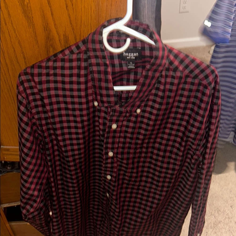 Haggar Men's Burgundy and Black Plaid Shirt